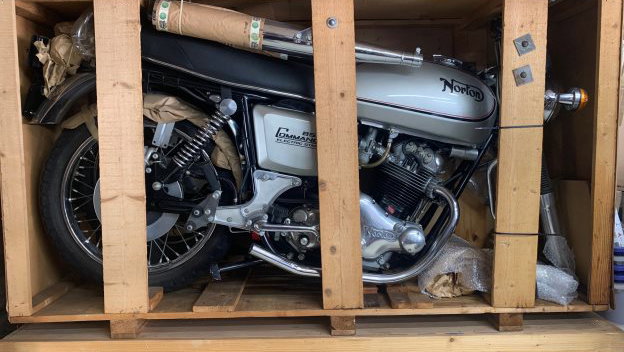 Norton Commando 850 crated